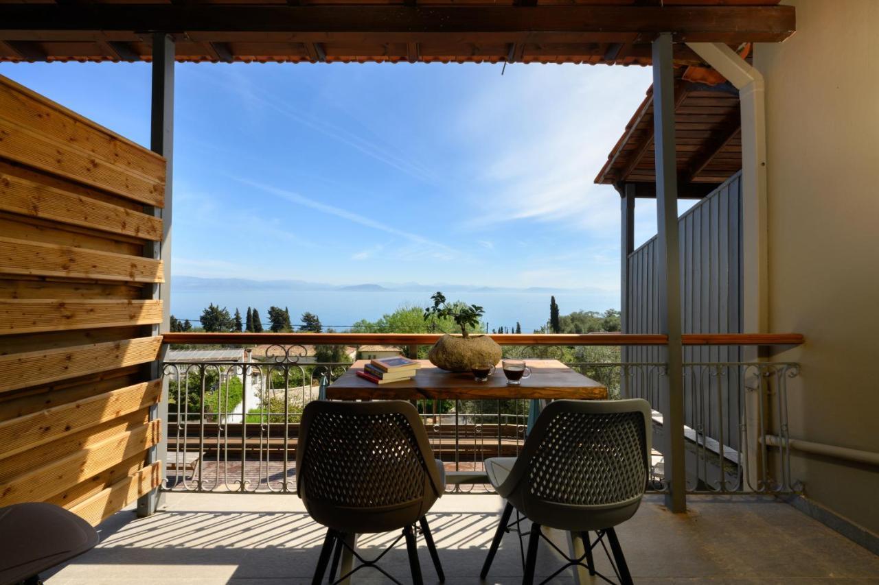 Seven Keys Luxury Suites Achílleion Dış mekan fotoğraf