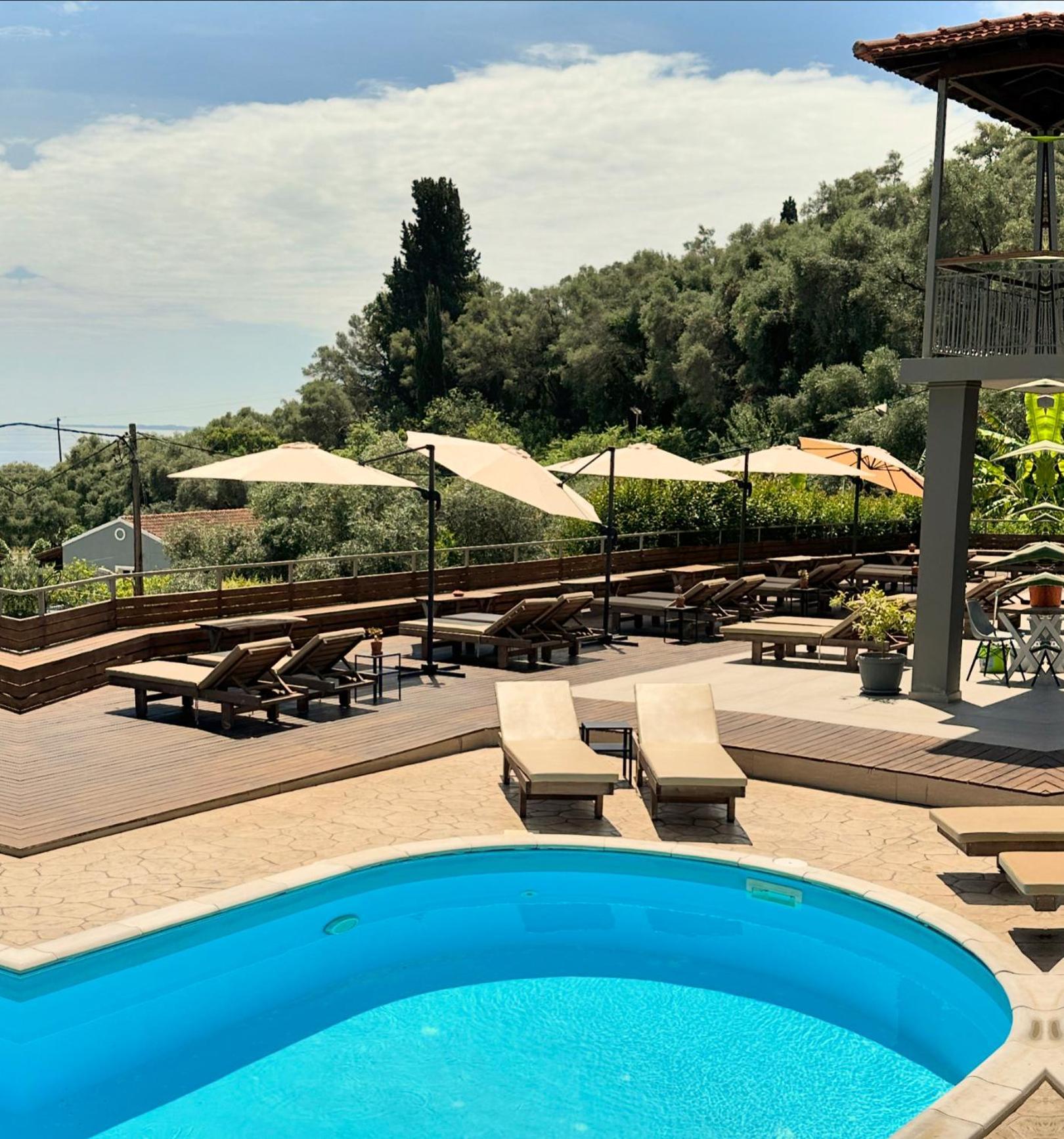 Seven Keys Luxury Suites Achílleion Dış mekan fotoğraf